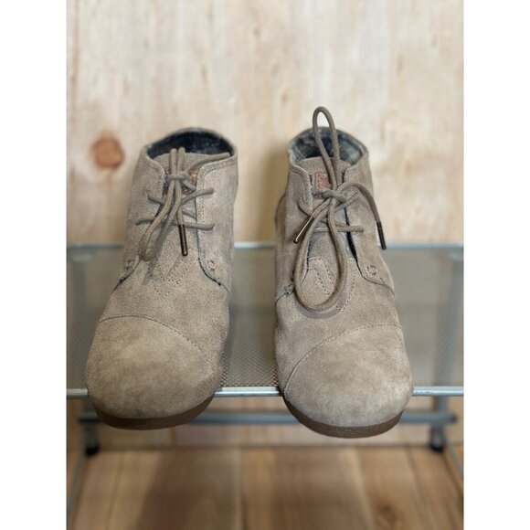 Toms Suede Desert Wedges Ankle Boots Lace-Up Booties Taupe Beige Size Womens 8 - Picture 15 of 16